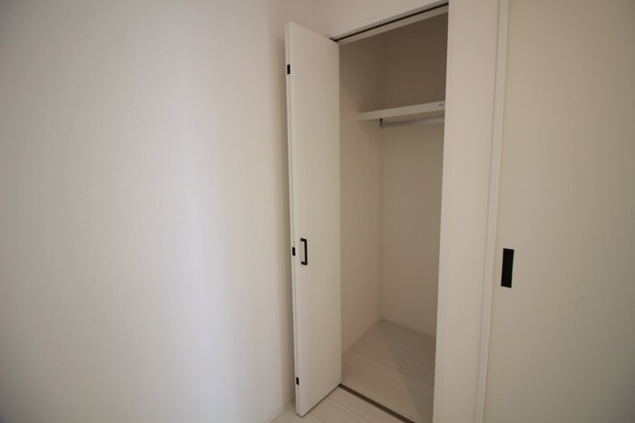 物件内観写真18　(収納)