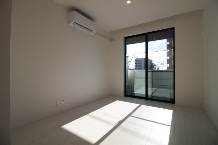 物件内観写真21　(居室)