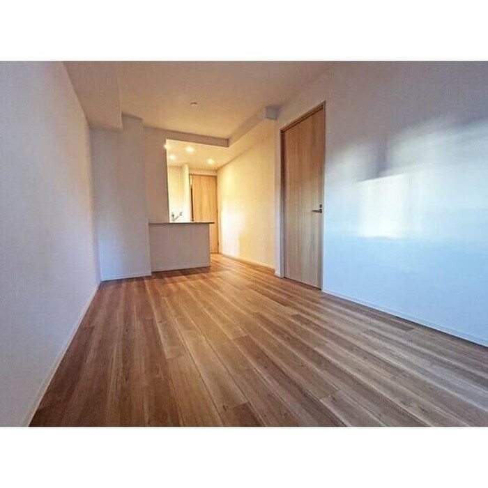 物件内観写真2　(居室)