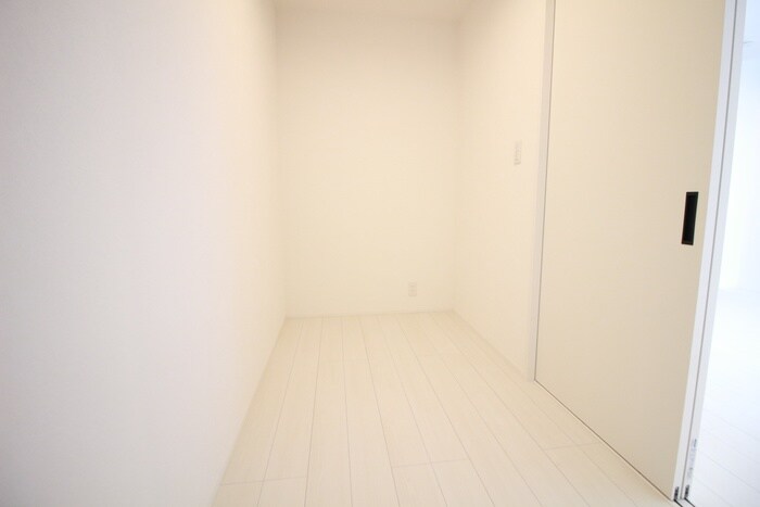 物件内観写真10　(居室)