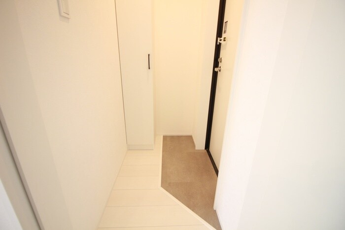 物件内観写真18　(廊下)