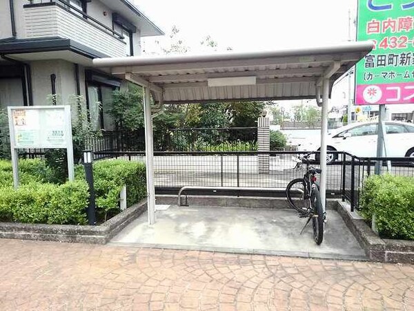 駐輪場