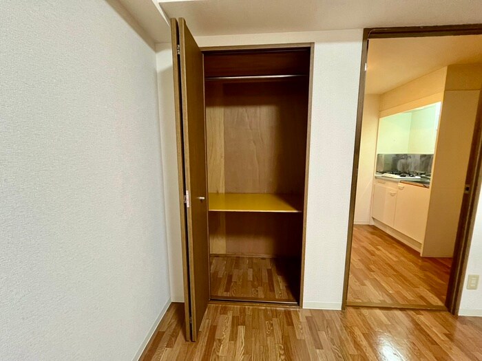 物件内観写真11　(収納)