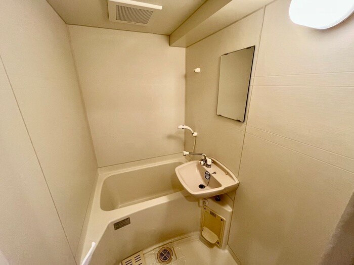 物件内観写真13　(バス／シャワールーム等)