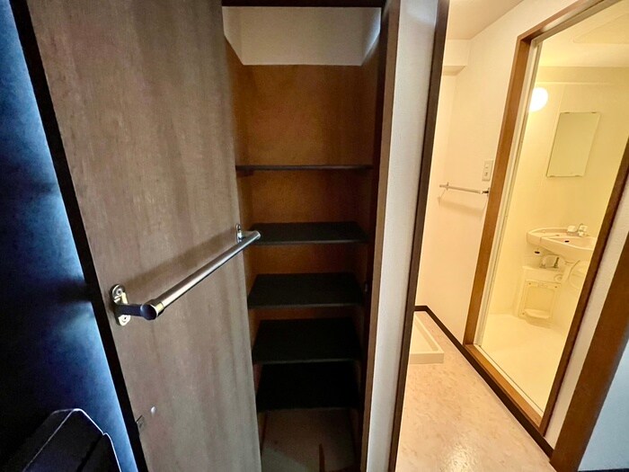 物件内観写真19　(靴箱)