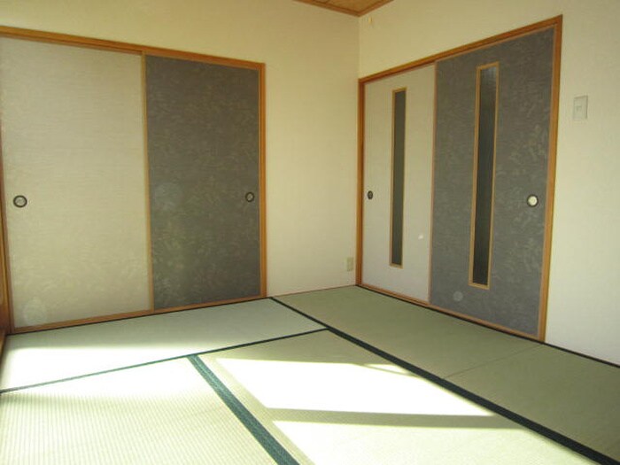 物件内観写真13　(居室)