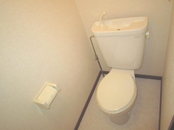 物件内観写真14　(トイレ)