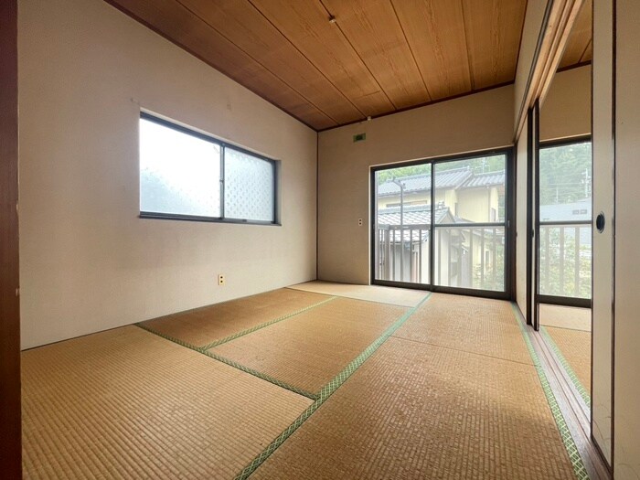 物件内観写真10　(居室)