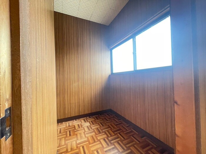 物件内観写真13　(収納)