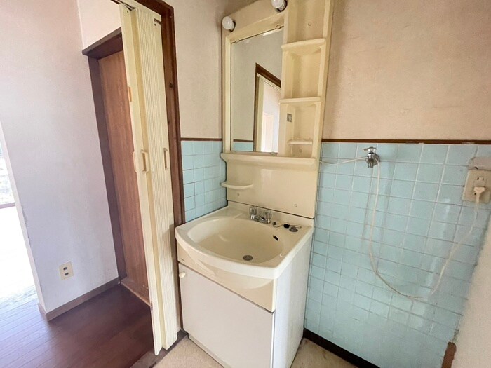 物件内観写真15　(洗面)