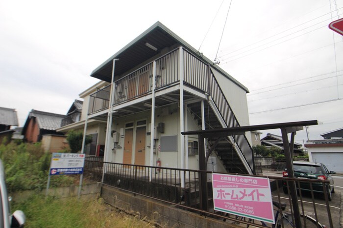 物件外観写真3　(外観写真)