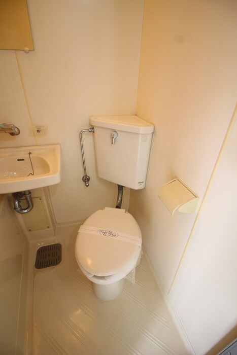 物件内観写真14　(トイレ)