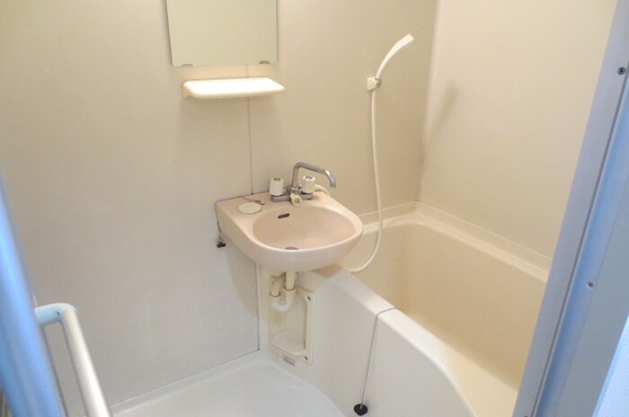 物件内観写真11　(バス／シャワールーム等)