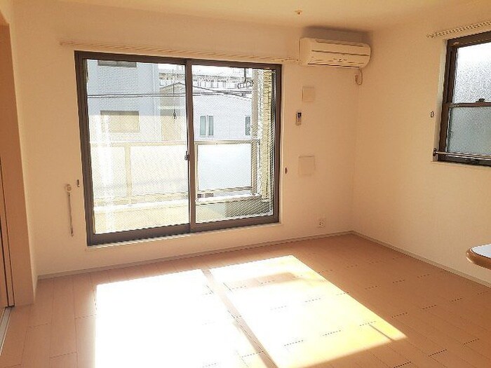 物件内観写真12　(廊下)