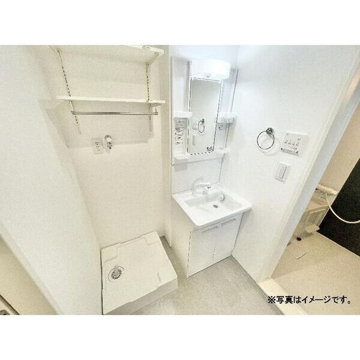 物件内観写真8　(洗面)