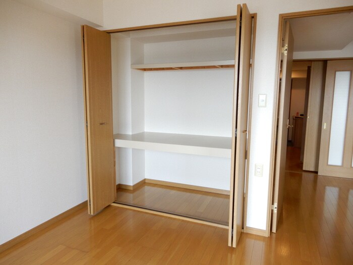 物件内観写真10　(収納)