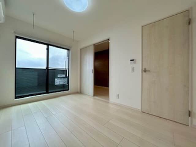 物件内観写真7　(居室)