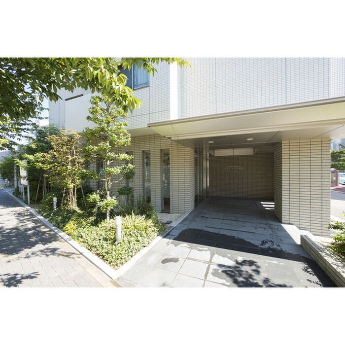 物件外観写真6　(駐輪場)