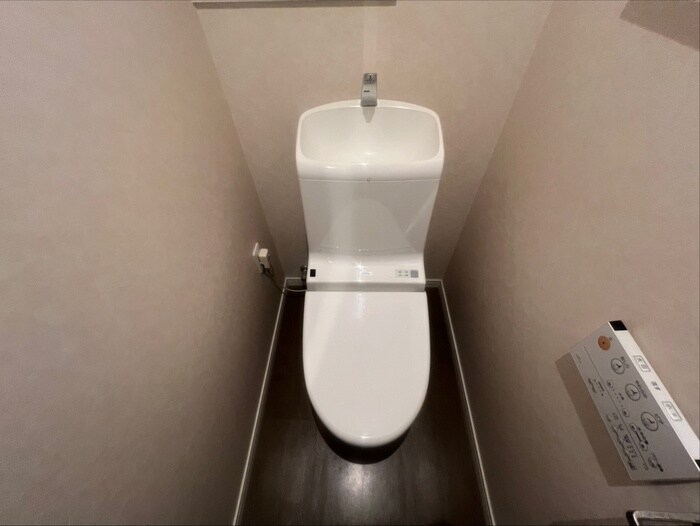 物件内観写真13　(トイレ)