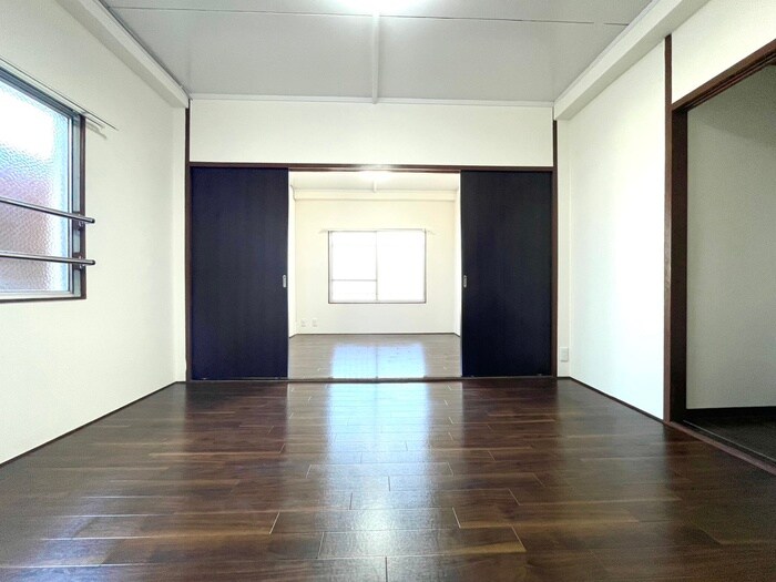 物件内観写真4　(居室)