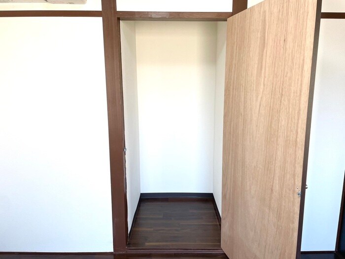 物件内観写真9　(収納)