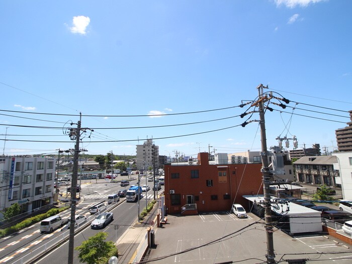 物件内観写真22　(室内からの展望)