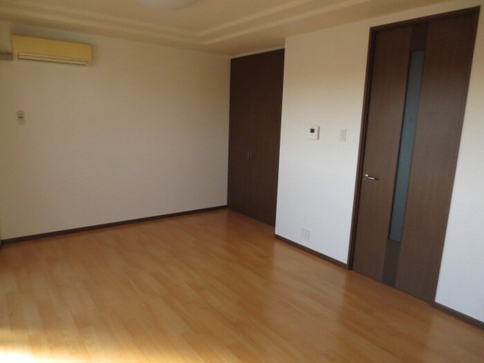 物件内観写真12　(居室)