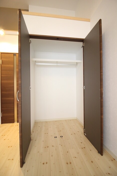 物件内観写真9　(収納)