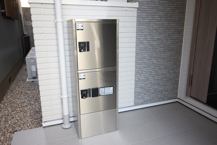 物件外観写真6　(建物設備)