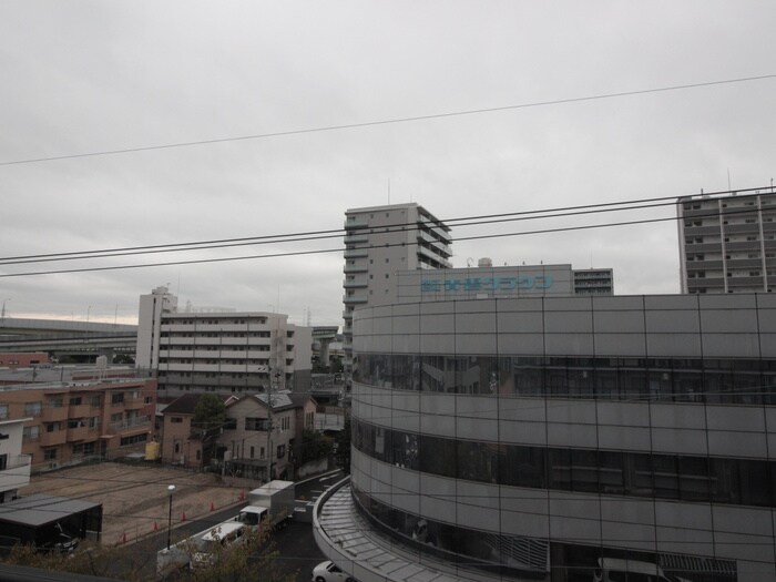 物件内観写真17　(室内からの展望)