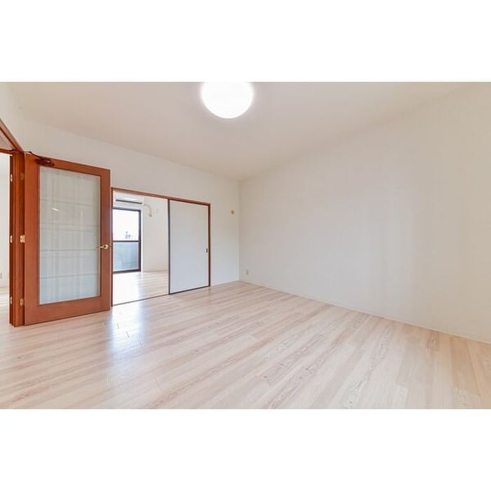 物件内観写真7　(居室)