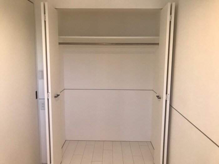 物件内観写真11　(収納)