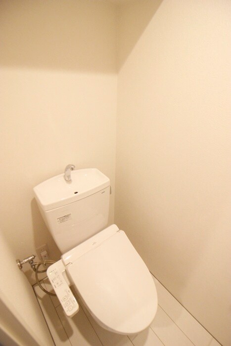 物件内観写真16　(トイレ)