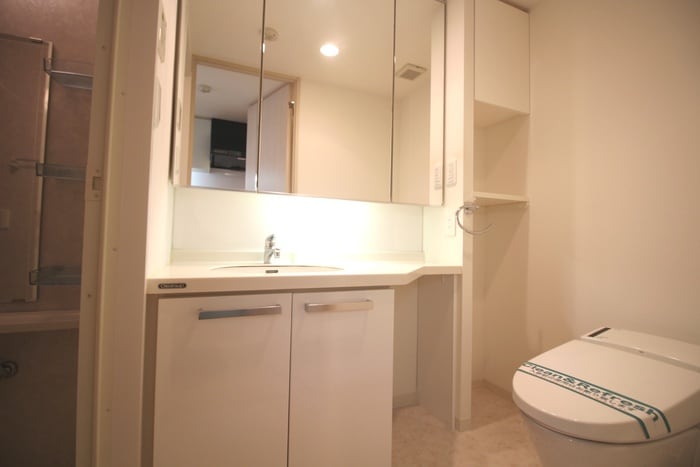 物件内観写真11　(洗面)