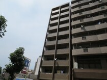 サンシアルザ上前津の外観写真