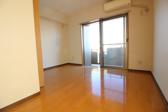 物件内観写真16　(居室)