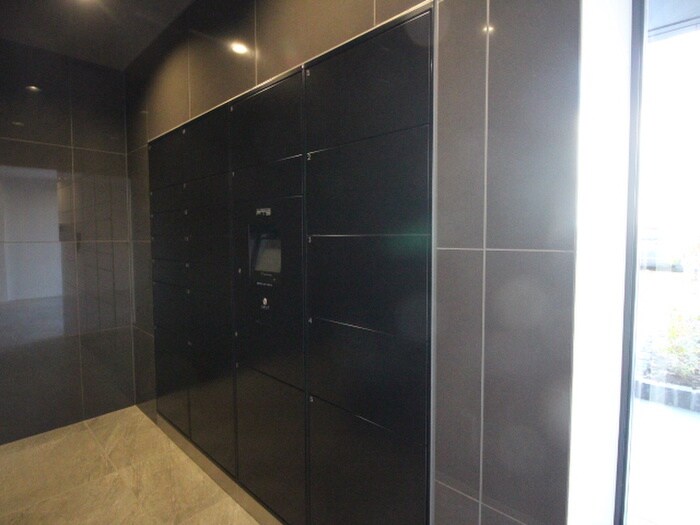 物件外観写真6　(建物設備)