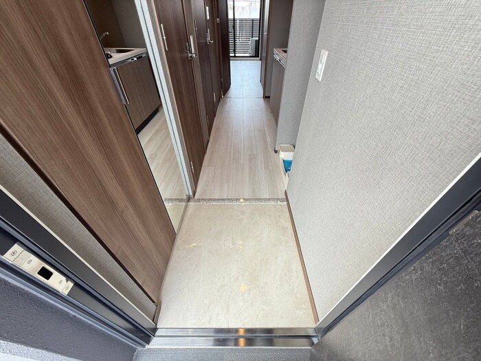 物件内観写真21　(玄関)