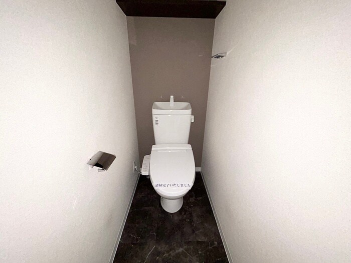 物件内観写真11　(トイレ)