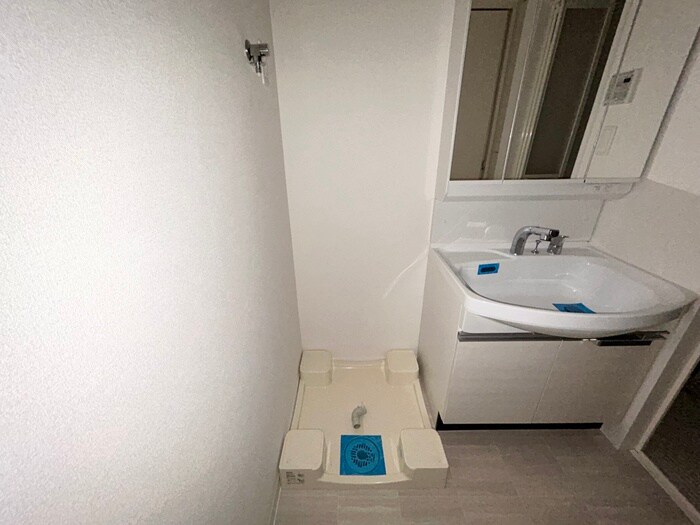 物件内観写真19　(洗濯機置場)