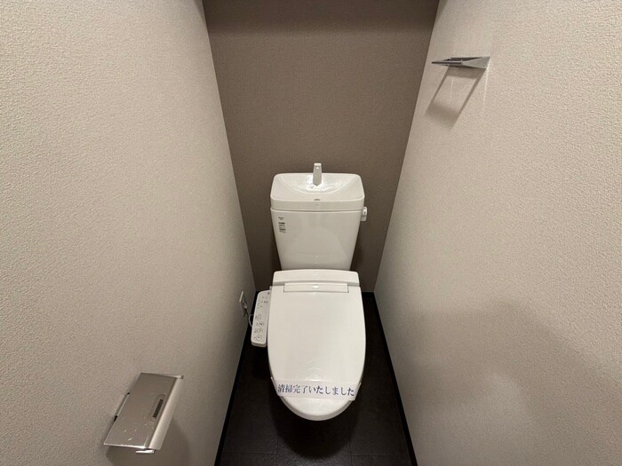 物件内観写真11　(トイレ)