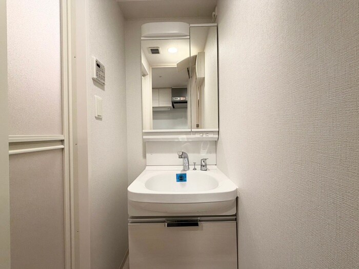 物件内観写真12　(洗面)