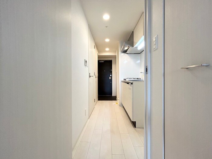 物件内観写真16　(廊下)