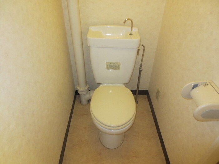 物件内観写真10　(トイレ)