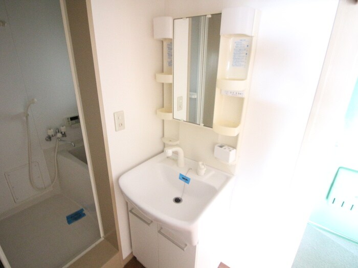 物件内観写真11　(洗面)