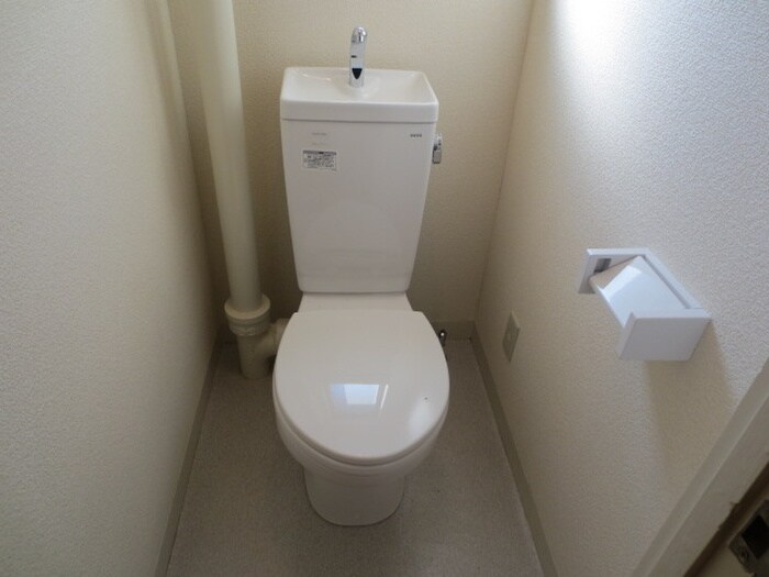 物件内観写真13　(トイレ)