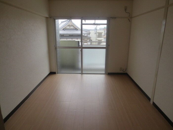 物件内観写真14　(居室)