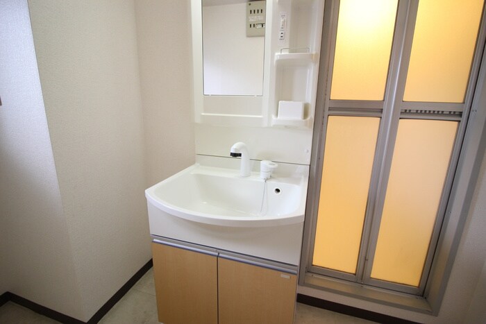 物件内観写真10　(洗面)