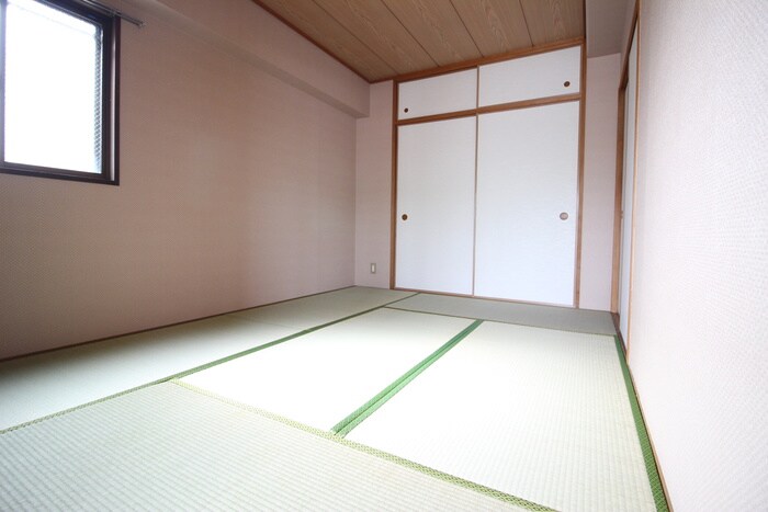 物件内観写真12　(居室)