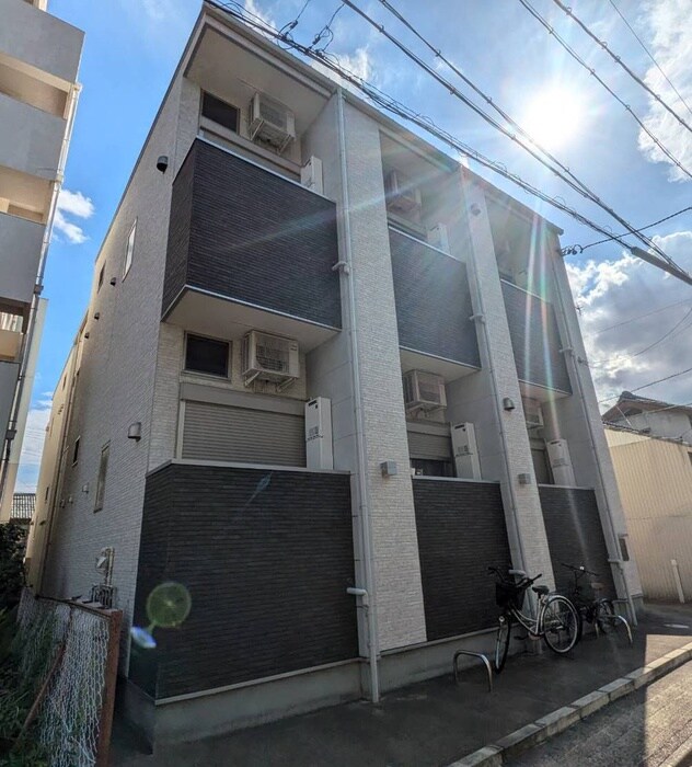 物件外観写真2　(外観写真)